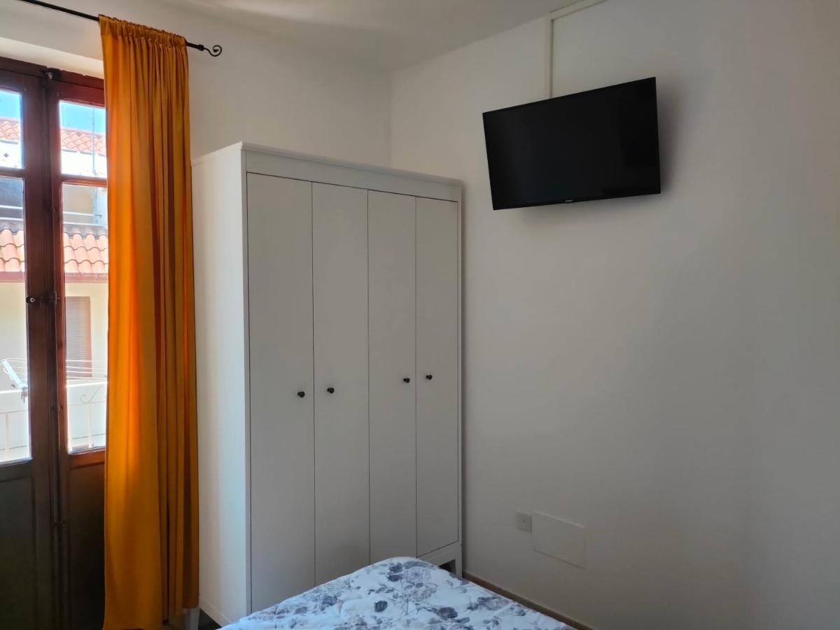 Апартаменты Da Paolo E Laura - In Centro A San Benedetto Сан-Бенедетто-дель-Тронто Экстерьер фото